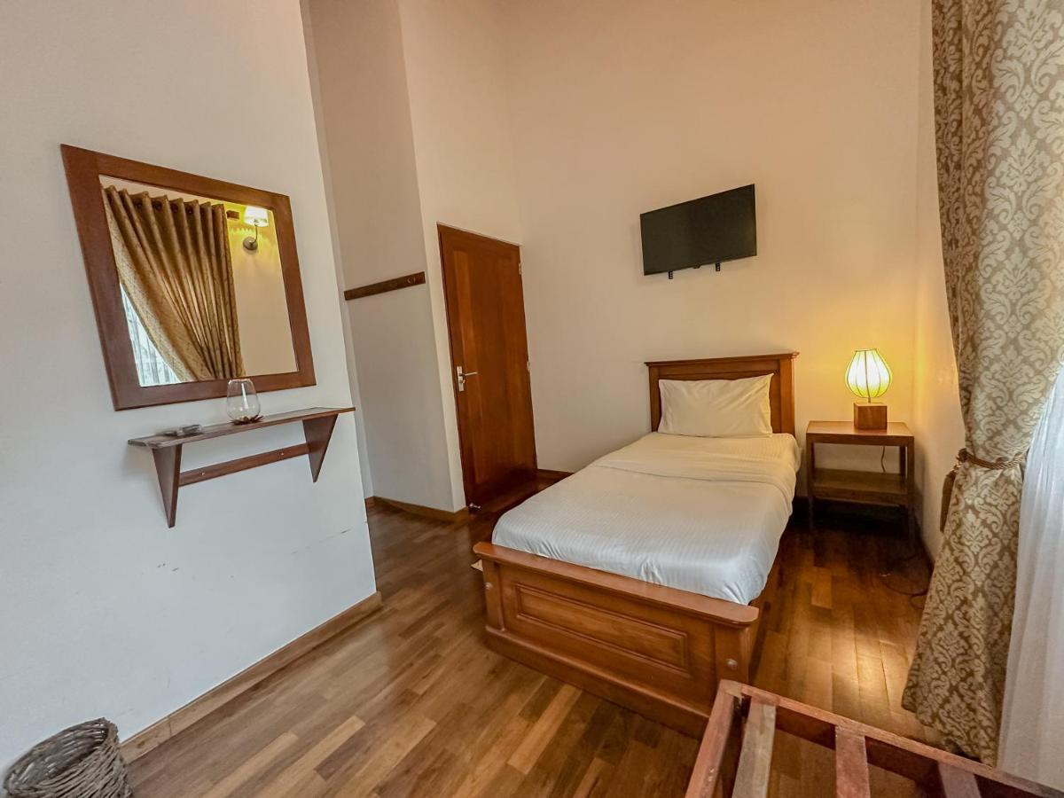 Grace Hotel Нувара Елия Екстериор снимка