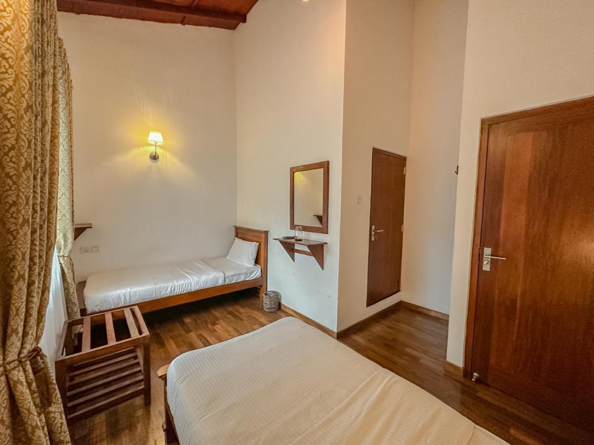 Grace Hotel Нувара Елия Екстериор снимка