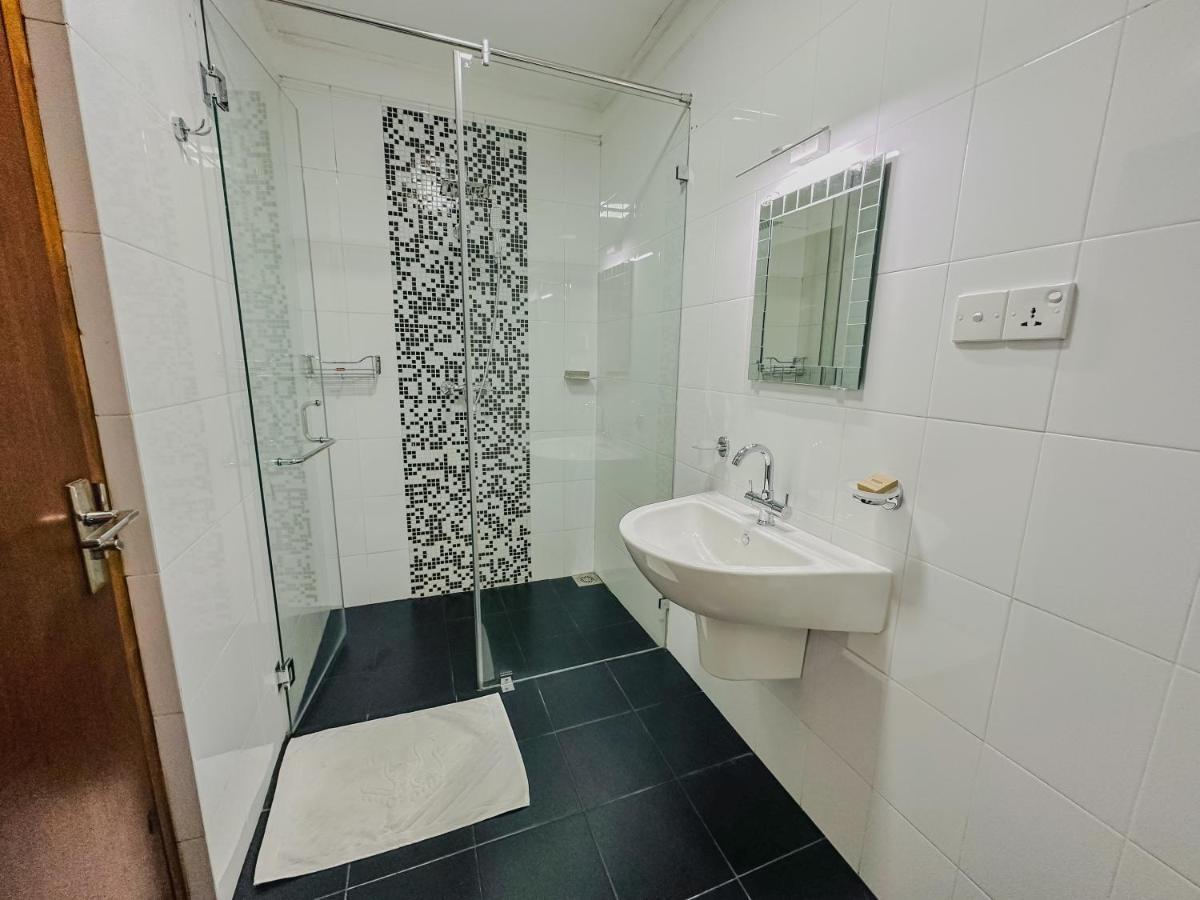 Grace Hotel Нувара Елия Екстериор снимка